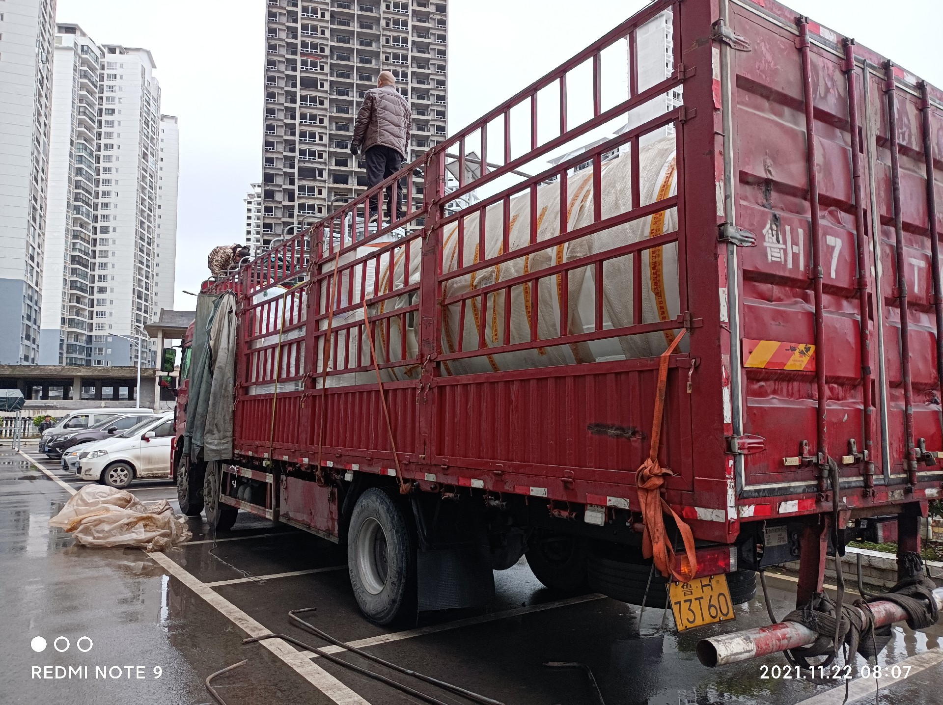 10立方医用听泉鉴鲍
双机组达到重庆现场！
